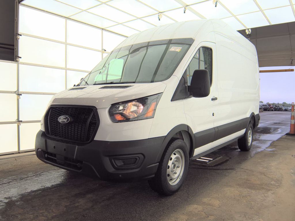 2026 Ford T250 Cargo photo