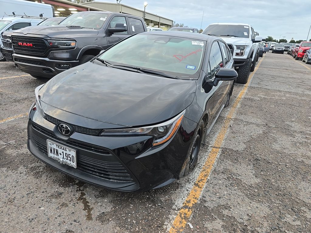 2026 Toyota Corolla LE photo