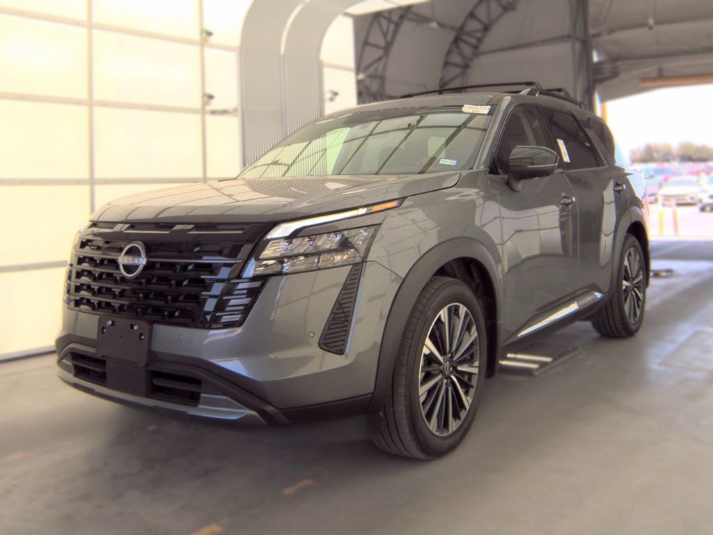 2026 Nissan Pathfinder Platinum photo