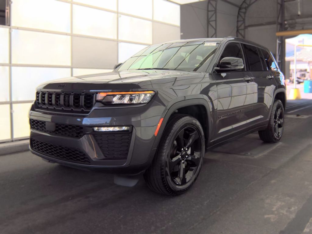 2026 Jeep Grand Cherokee LTD Limited photo