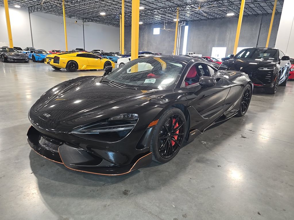 2021 McLaren 765LT photo