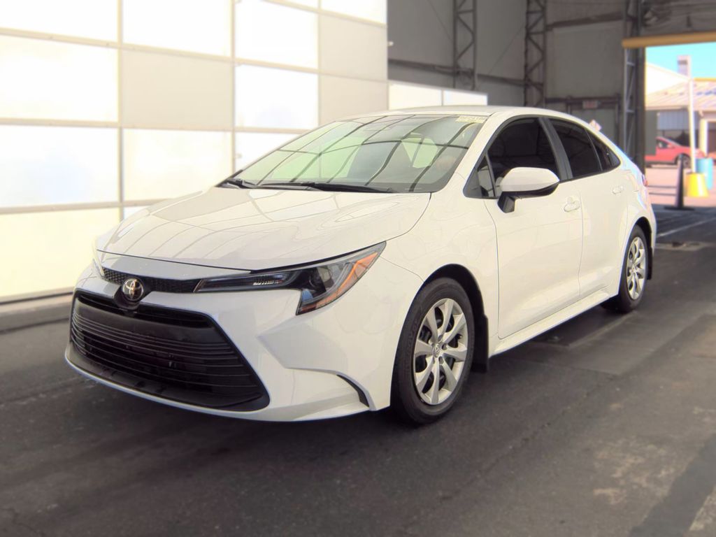 2026 Toyota Corolla LE photo