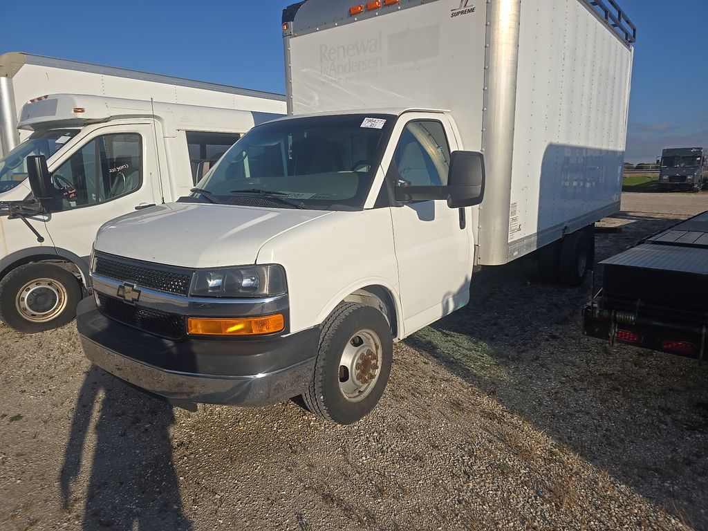 2015 Chevrolet G3500 EX CUT photo
