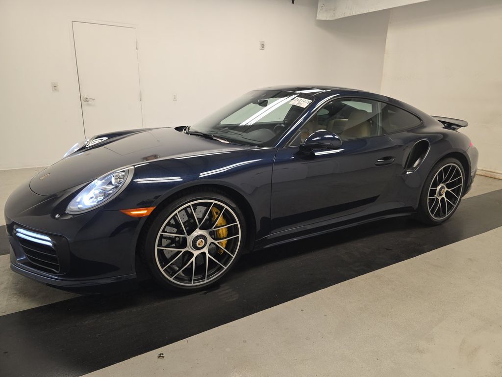 2018 Porsche 911 Turbo S photo