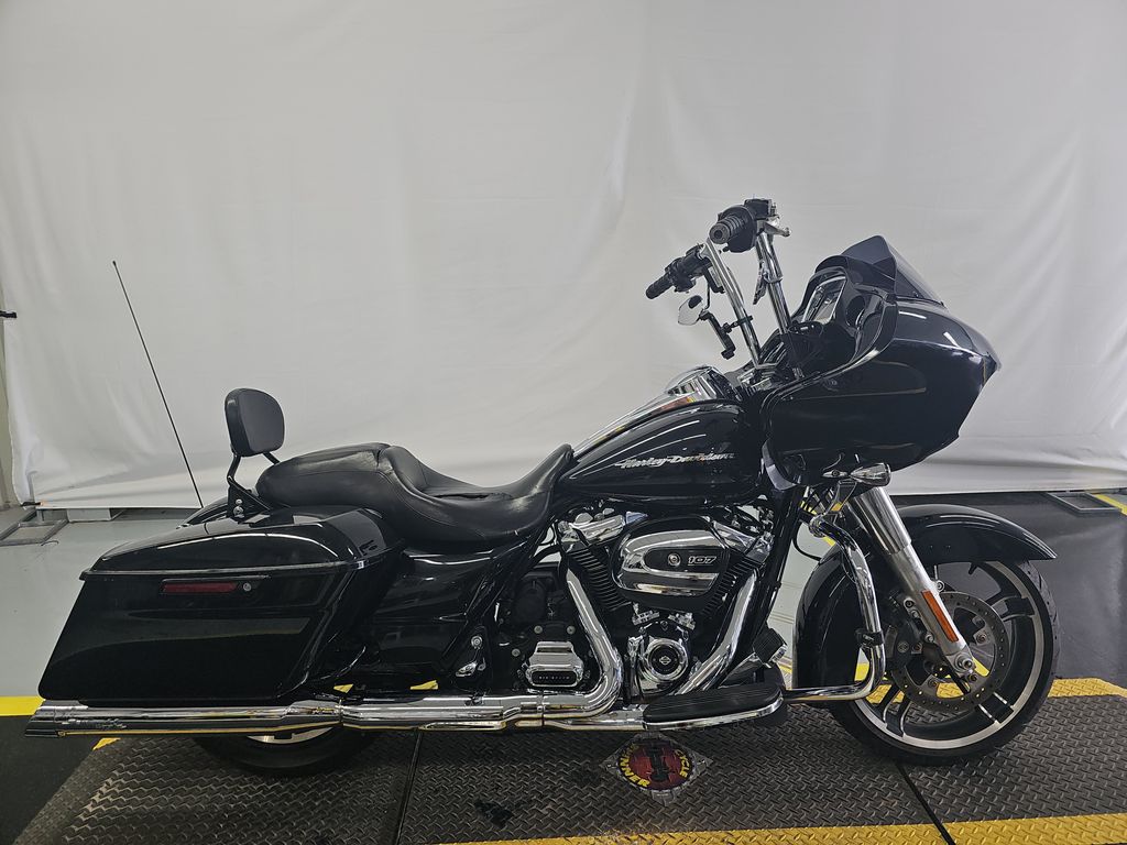2017 Harley-Davidson Fltrxs photo
