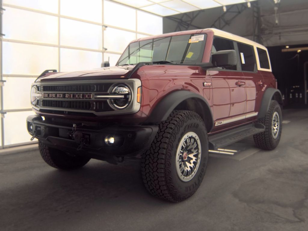 2026 Ford Bronco Outer Bank photo