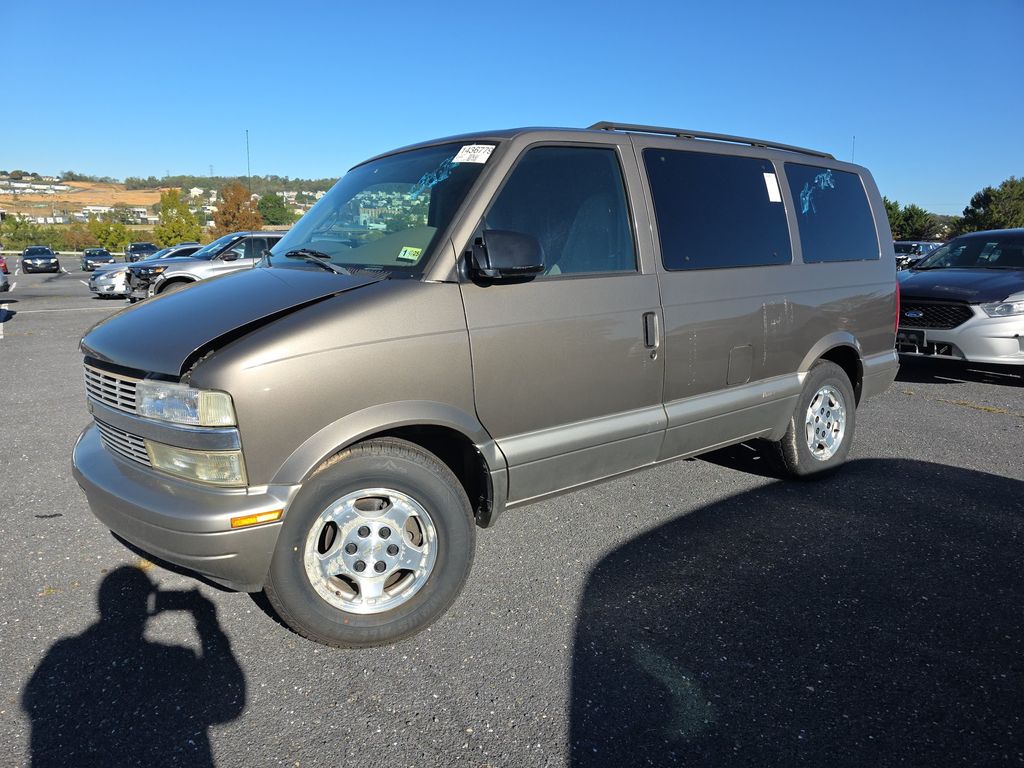 2004 Chevrolet Astro photo