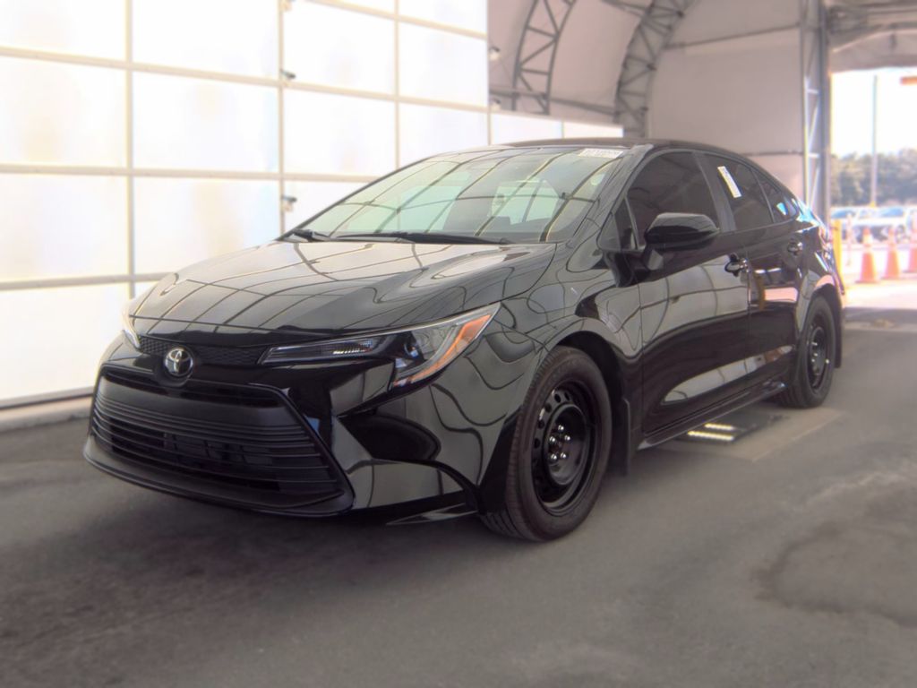 2026 Toyota Corolla LE photo