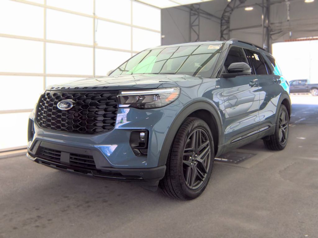 2026 Ford Explorer ST-Line photo